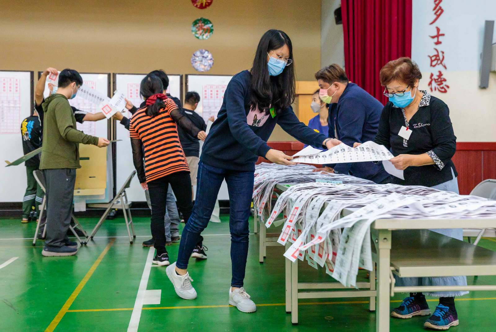 中選會人事卡關，九合一大選辦不了？台灣5機關面臨空轉危機